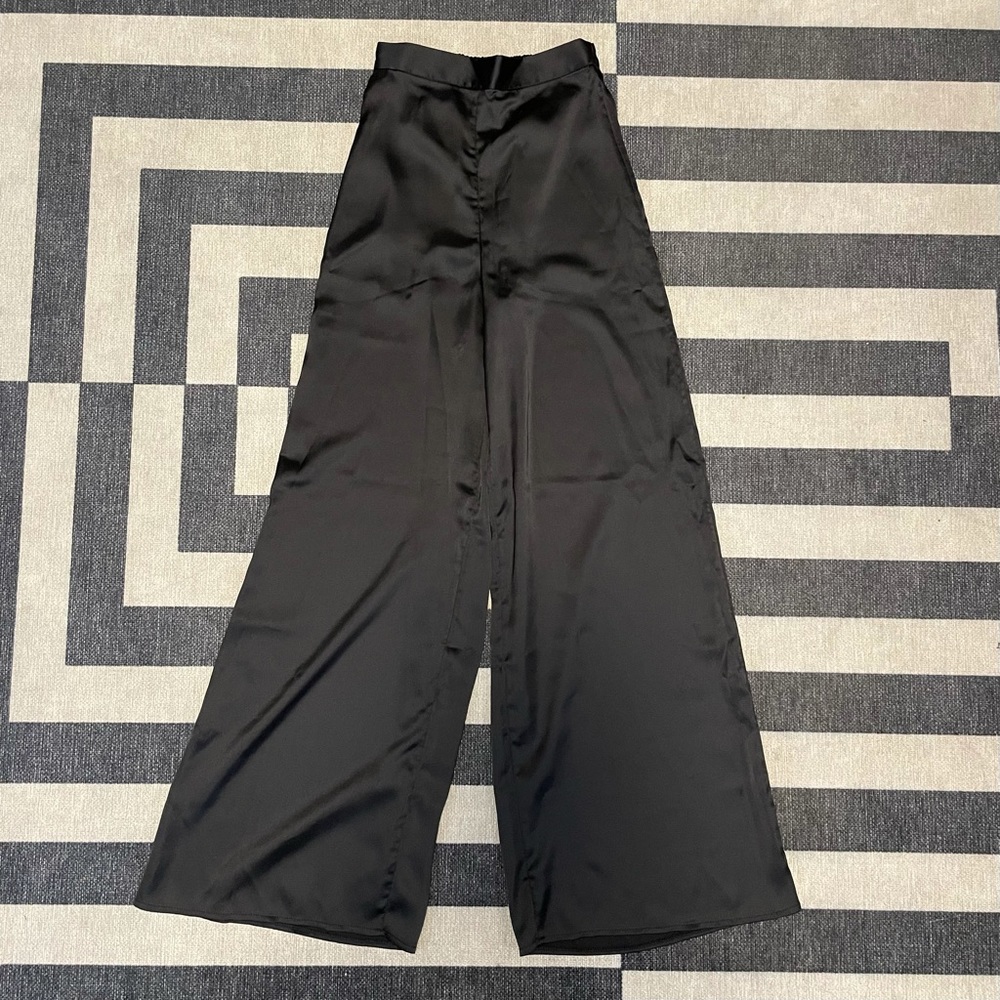 Black Wide Leg High Waist Silk Suit Pants/Trousers NWOT